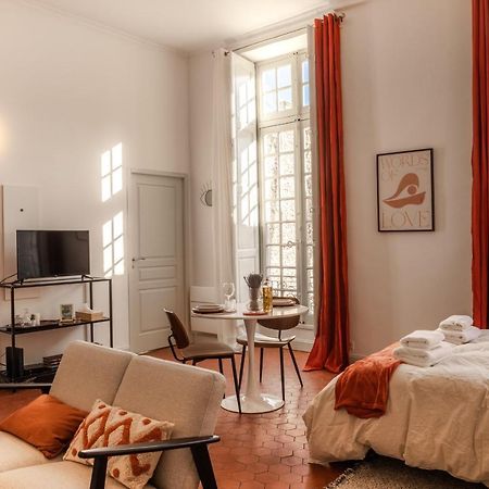 Superbe Appartement De Charme A 10Mn De Saint-Remy 诺沃 外观 照片